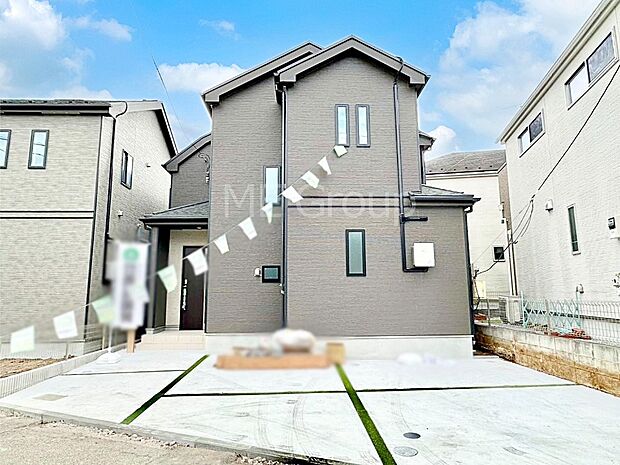 暮らしやすさと居心地の良さにこだわったシンプルで飽きのこないデザイン！