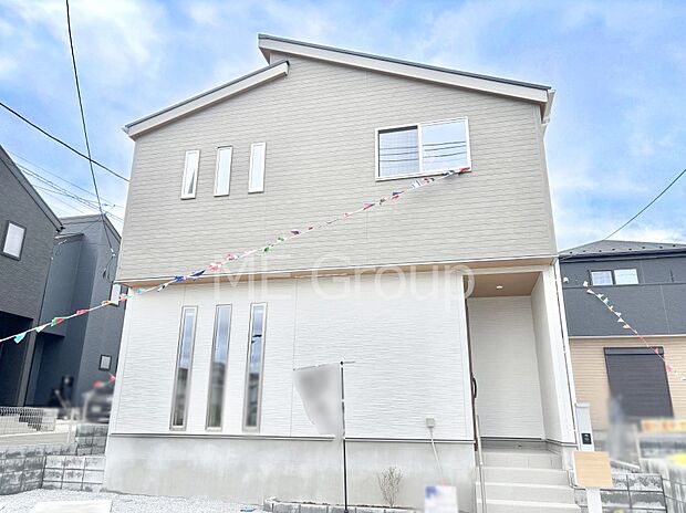 「無料オンライン相談」受付中！洗練された外観