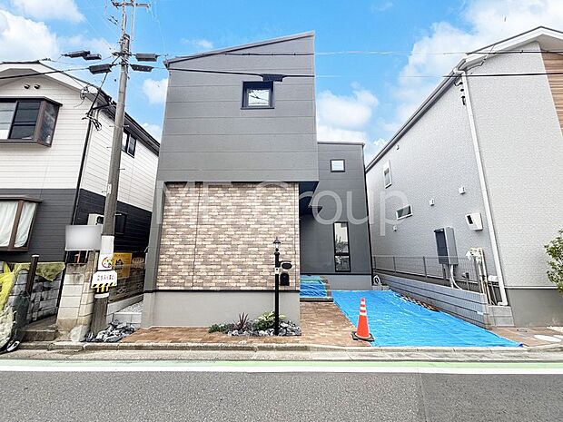 「無料オンライン相談」受付中!たっぷりの陽光と心地よい風が舞い込む住まい