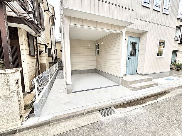 【駐車場】生活に欠かせない駐車スペース。