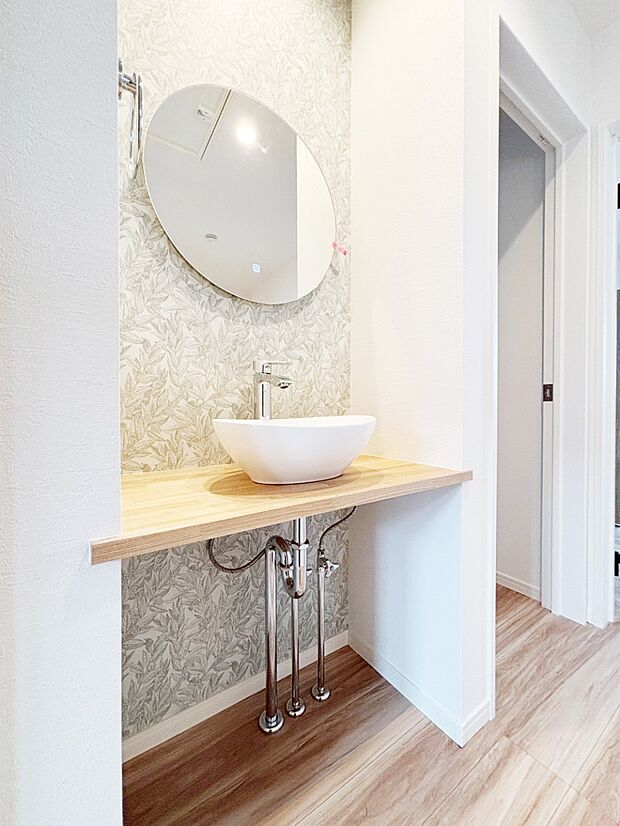 【洗面台】2階ホールにセカンド洗面台を設けました