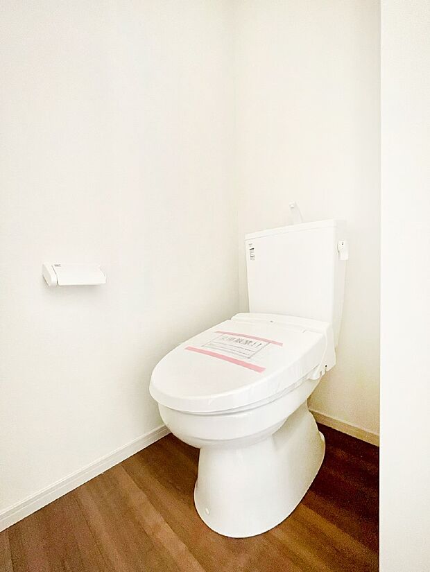 【トイレ】トイレは安心の２箇所！朝のバタバタも一安心です。