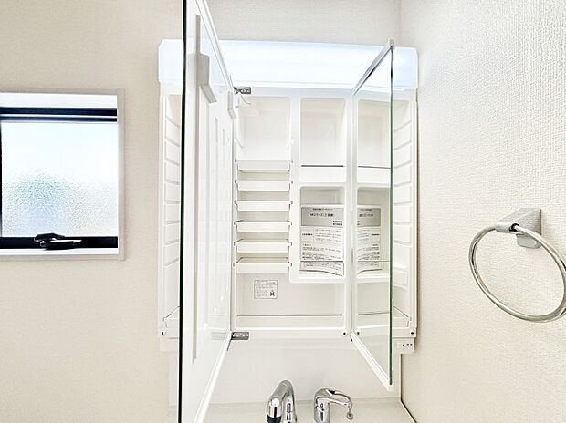 【浴室給湯器スイッチ】スイッチ1つで一定量の湯を浴槽に張ったり、保温や追い焚きが可能！