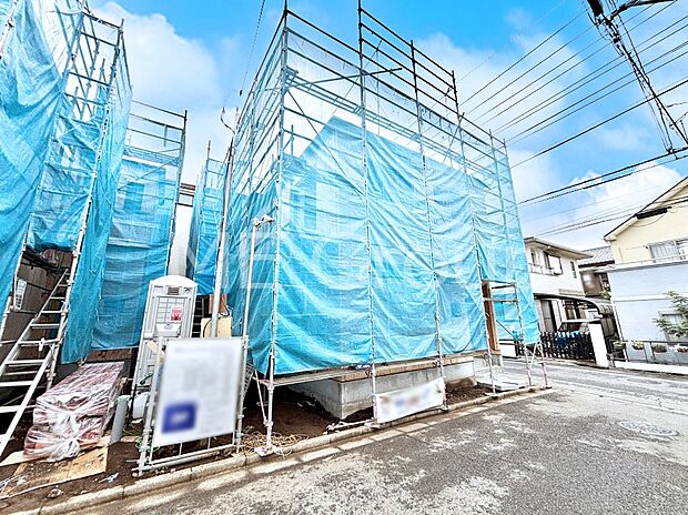 【現地外観写真】4LDK。ゆとりが笑顔を生む心地よい生活。