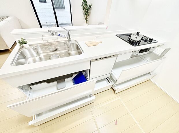 【スライド収納】使いやすさを優先したスライド式収納タイプ！