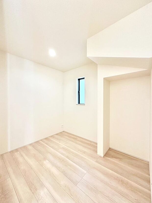 【フリーコーナー】フリーコーナー。収納やテレワークなどにもご利用いただけます