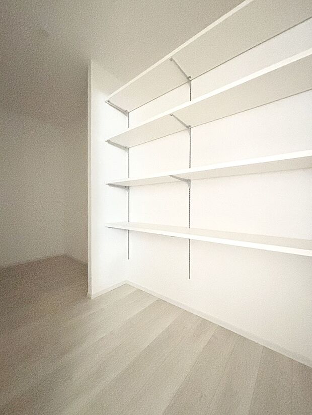 【シェアクローク】家族みんなの共有物を収納するのに便利なシェアクローク  