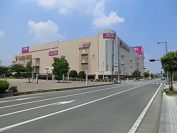イオン大井店（約700m）
