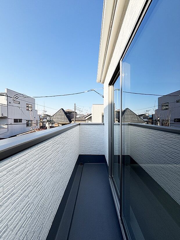 【バルコニー】風通しの良いバルコニー