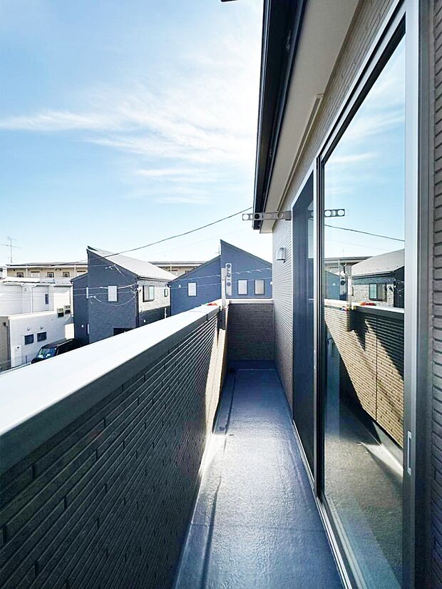 【バルコニー】風通しの良いバルコニー