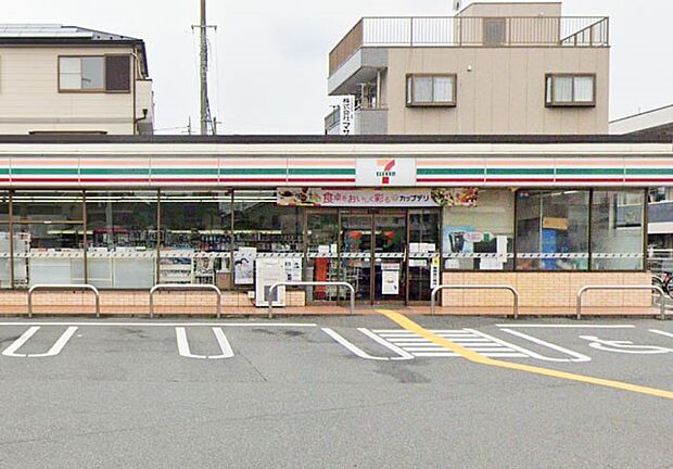 セブン-イレブン 志木中宗岡店（約400m・徒歩5分）