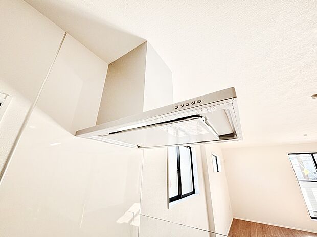 【レンジフード】基本的なお手入れはフィルターのみ！お手入れのしやすさも魅力です。