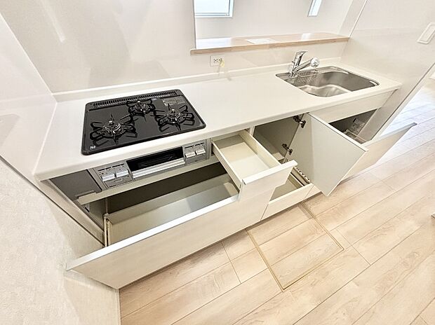 【スライド収納】使いやすさを優先したスライド式収納タイプ！