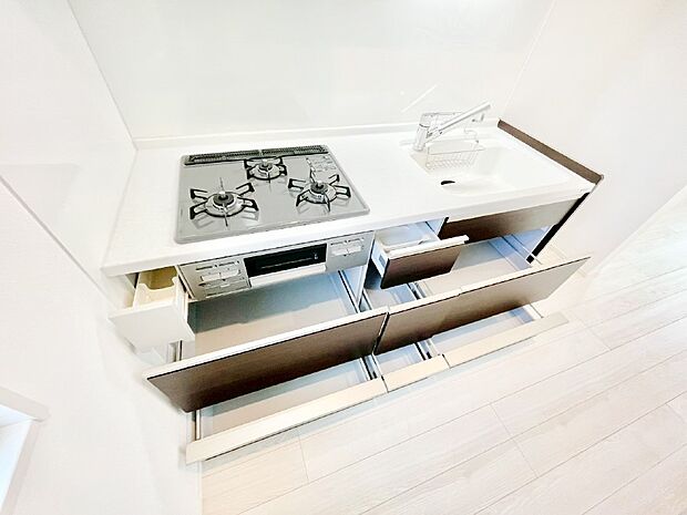 【スライド収納】使いやすさを優先したスライド式収納タイプ！