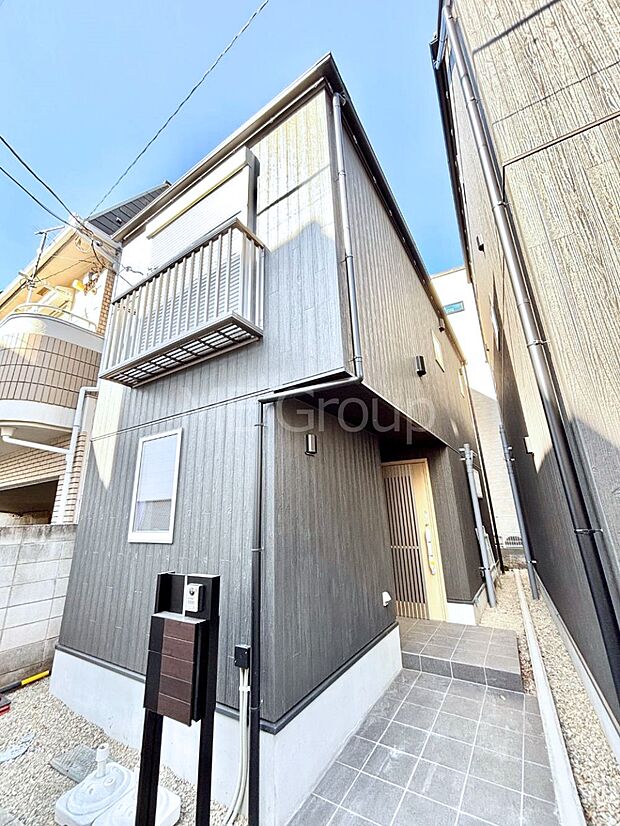 【現地外観写真】早く帰りたくなるマイホーム