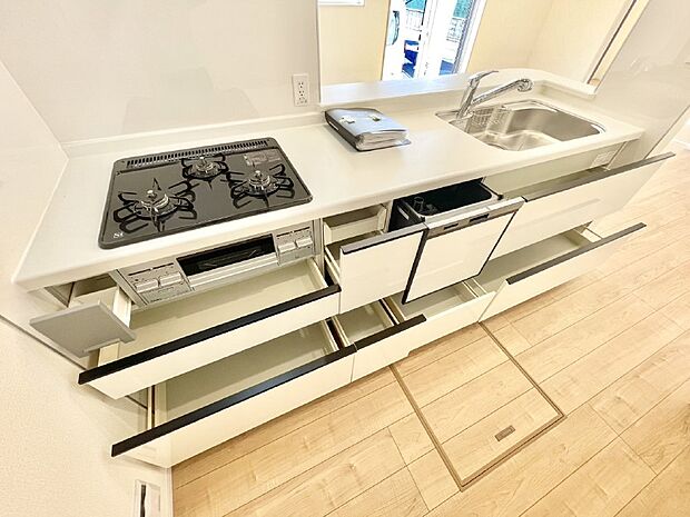 【スライド収納】使いやすさを優先したスライド式収納タイプ！