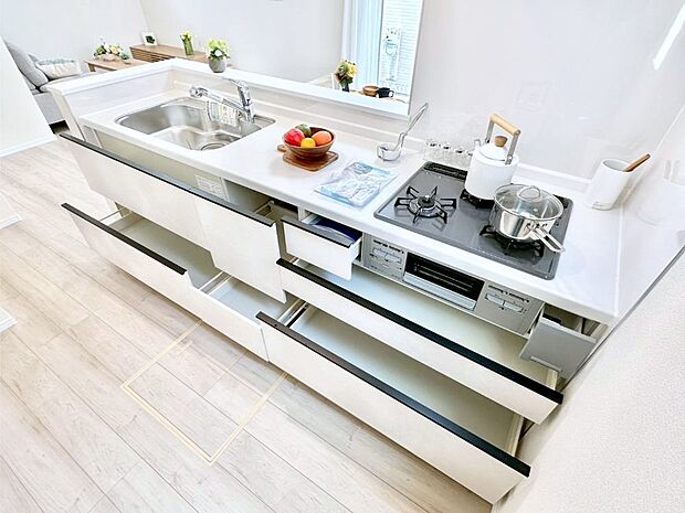 【スライド収納】使いやすさを優先したスライド式収納タイプ！