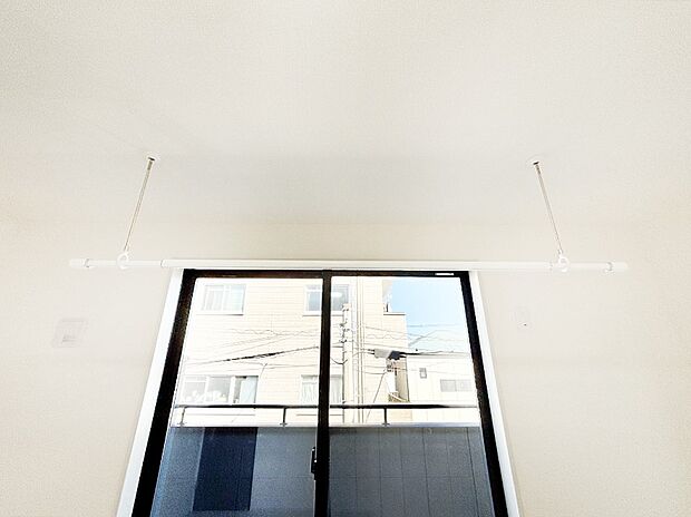 【室内物干し】室内物干しポール。梅雨や花粉の時期に大活躍します。