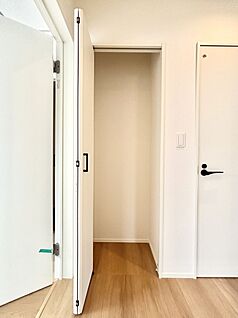 廊下収納