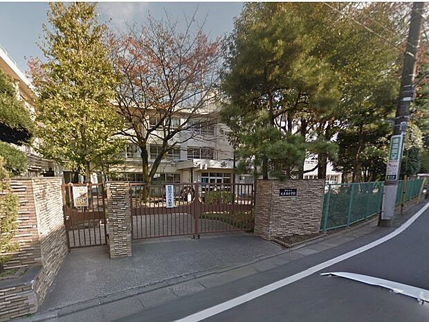 練馬区立大泉南小学校（約696m）