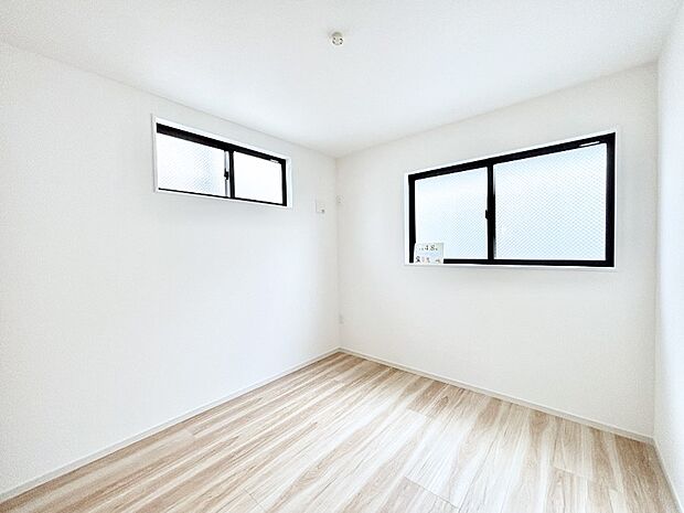【洋室】自分だけのスペース、どんなお部屋にするかとっても楽しみですね!