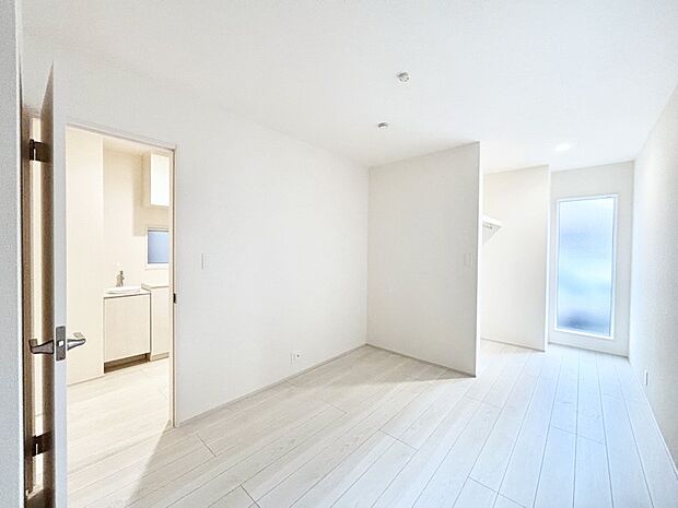 【洋室】自分だけのスペース、どんなお部屋にするかとっても楽しみですね！ 