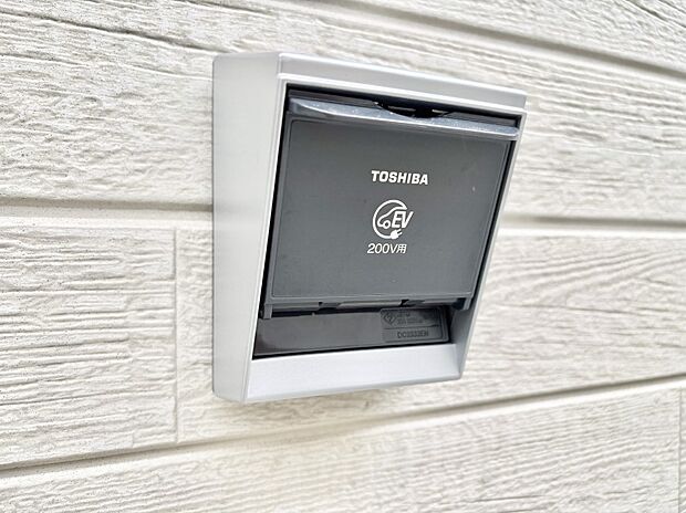 【その他現地】ＥＶ充電用屋外コンセント 。