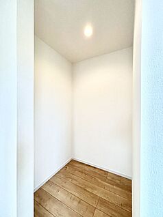 ウォークインクローゼット