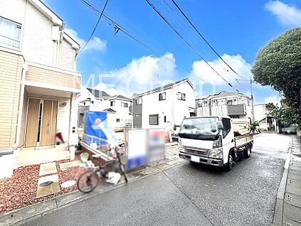 前面道路含む現地写真