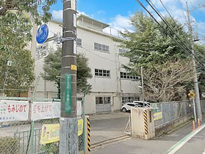 川口市立鳩ヶ谷小学校 200m