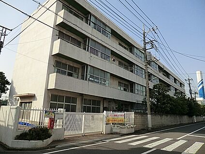 川口市立朝日西小学校 450m(6分)