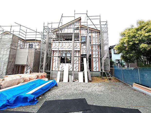 建築中の5号棟です♪