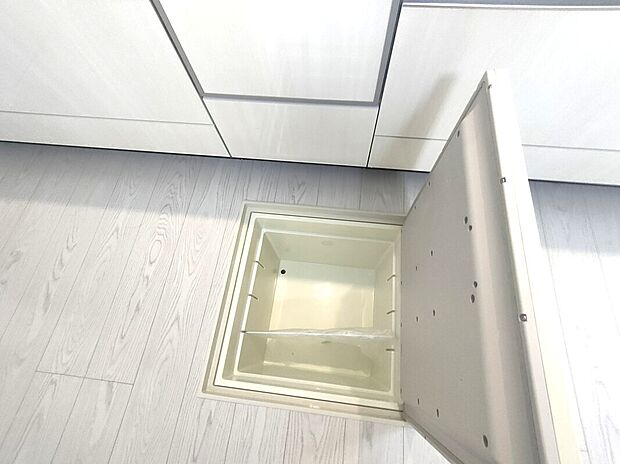 【床下収納】同仕様写真