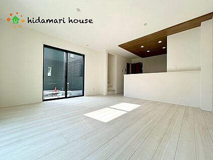 2号棟　LDK：15帖