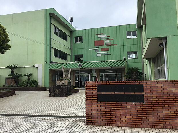 和歌山市立湊小学校（約473m）