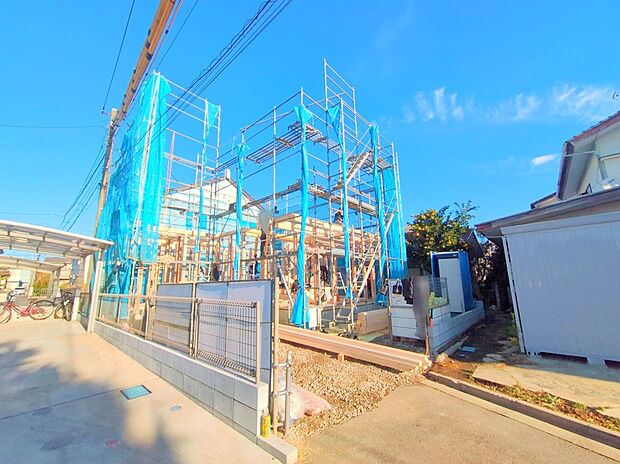 住宅性能評価で耐震等級３（最高等級）を取得！お客様を守る大切な住宅だからこそ、第三者の検査を受けて安心して住んでいただける住宅をご案内させて頂きます。その頑丈さを、ぜひ現地にてご体感くださいませ。