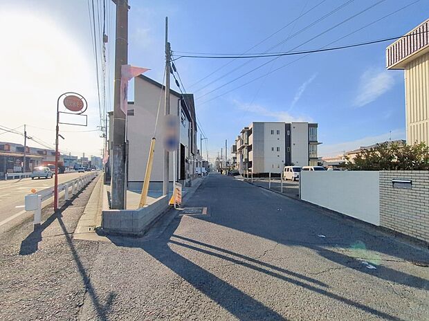 ひとたび扉を開けばそこに待っているのは上質な空間とマイホームでの新生活をイメージさせる優雅なひととき。「この家なら…」ではなく「ここに住みたい♪」と思う感動をお届けいたします。