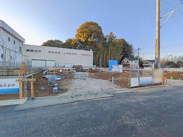 気になった物件すぐにご見学対応させていただきます♪平日・お仕事帰りなど、いつでもご案内可能です♪周辺環境と併せて、実際に現地をご確認ください♪

