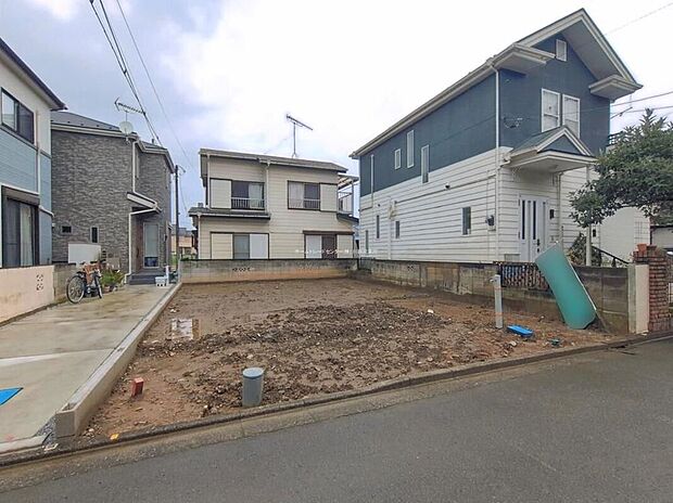住宅性能評価で耐震等級３（最高等級）を取得！お客様を守る大切な住宅だからこそ、第三者の検査を受けて快適にお住まいいただける住宅をご案内させていただきます。その頑丈さを、ぜひ現地にてご体感くださいませ。