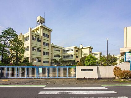 坂戸市立浅羽野小学校 1000ｍ(徒歩13分)