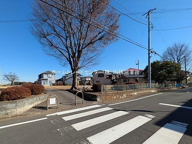 城跡公園（約986m）