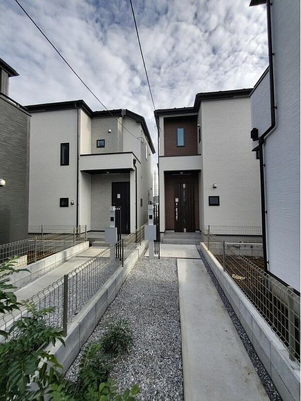 【現地外観写真】休日にご家族揃ってご見学はいかがでしょうか♪実際の現地を見てみると図面などではわからない、新たな発見もありますのでまずはお気軽にお問い合わせください♪