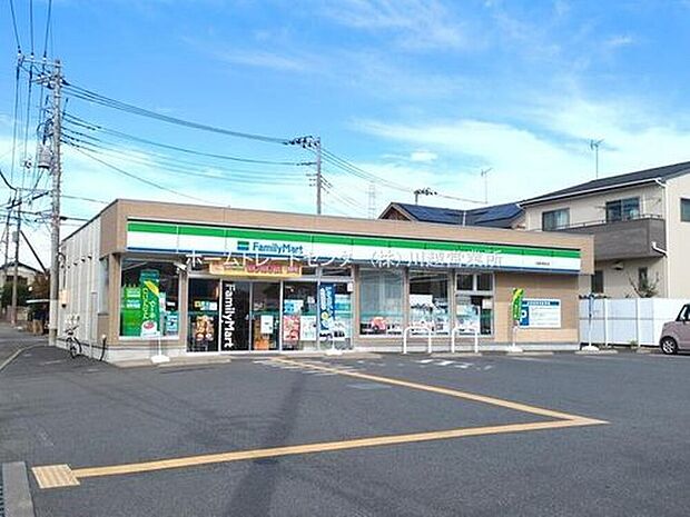 ファミリーマート川越的場北店(約620m)