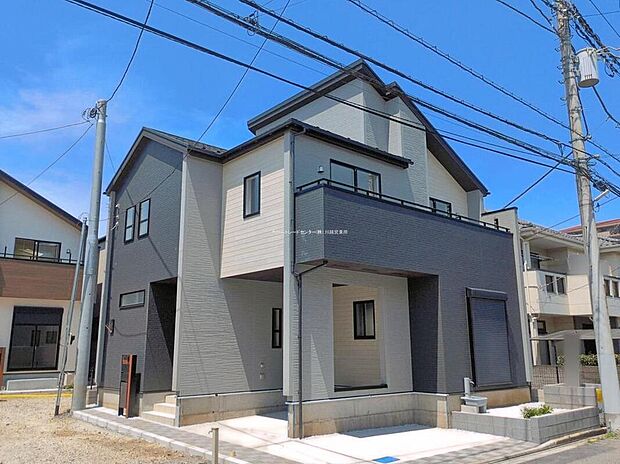 【現地外観写真】住宅性能評価で耐震等級3(最高等級)を取得!お客様を守る大切な住宅だからこそ、第三者の検査を受けて安心して住んでいただける住宅をご案内させて頂きます。その頑丈さを、ぜひ現地にてご体感くださいませ。