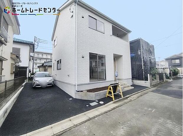 【現地外観写真】今日も、明日も、この街で、きっと家族がしあわせになる物語が描かれていくはずです。毎日の何気ない『いってきます』『ただいま』に幸せを感じられる、そんな住まいを。

