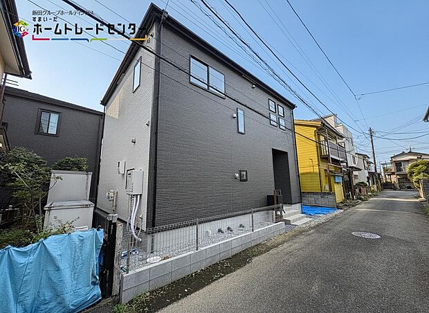 【現地外観写真】住宅性能評価で耐震等級3(最高等級)を取得!お客様を守る大切な住宅だからこそ、第三者の検査を受けて安心して住んでいただける住宅をご案内させて頂きます。その頑丈さを、ぜひ現地にてご体感くださいませ。