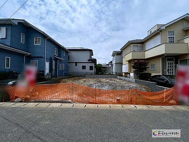 一戸建ての大きなメリットは、「自分の土地」を自由に使えること。好きなペットが飼えるほか、ガーデニングやＤＩＹ、車やバイクの手入れなど様々な趣味を楽しめます♪

