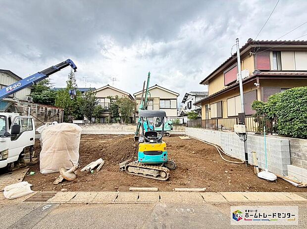 ☆B号棟☆
当日のご見学予約も承ります！ご見学の際には実際に周辺を歩いてみて生活のイメージにつなげるのも良いですね。同じものは２つとない「夢のマイホーム」との出会いが待っているかもしれません♪
