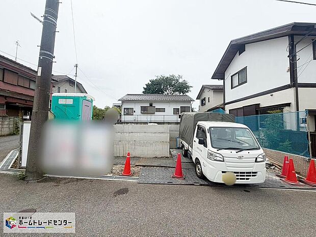 【現地外観写真】
平日・お仕事帰りなど、いつでもご案内致します!お気軽にお問い合わせ下さい♪