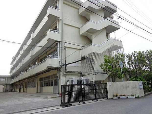 市川市立第四中学校（約600m）